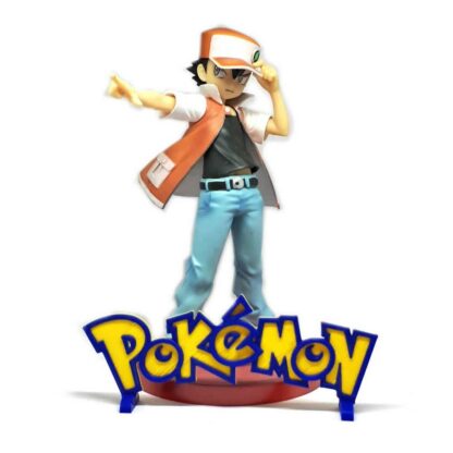 Logo Pokémon devant une figurine de Sacha